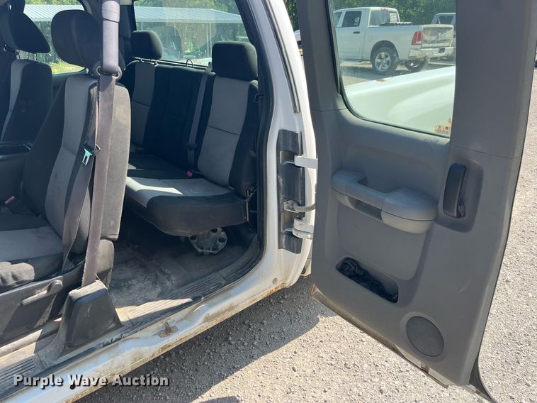 image for item DP0521 2009 Chevrolet Silverado 1500  Ext. Cab pickup truck