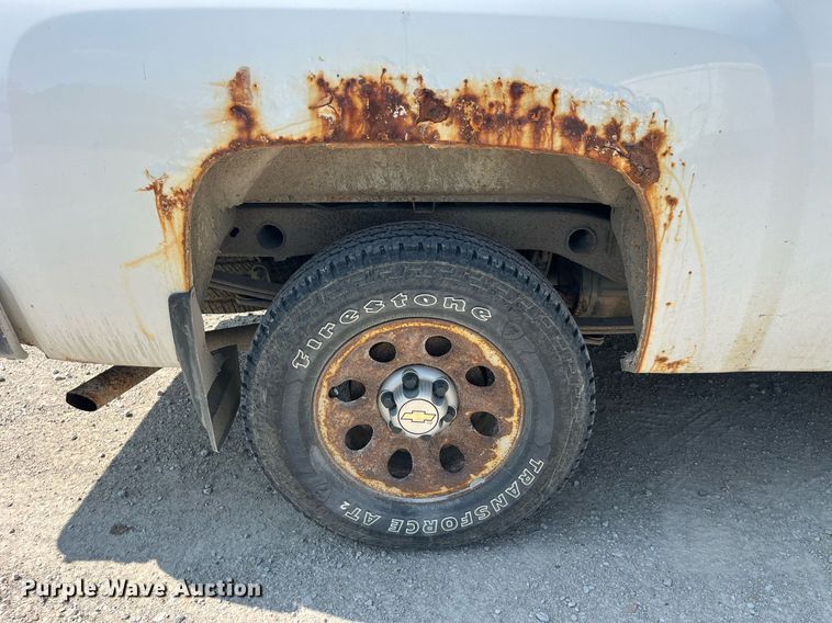 image for item DP0521 2009 Chevrolet Silverado 1500  Ext. Cab pickup truck