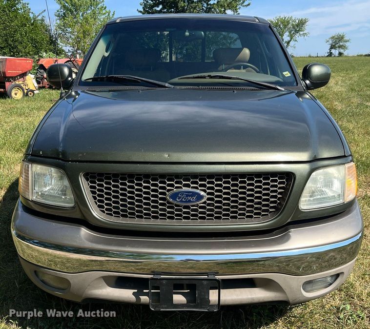 image for item DP0522 2003 Ford F150 King Ranch  SuperCrew pickup truck