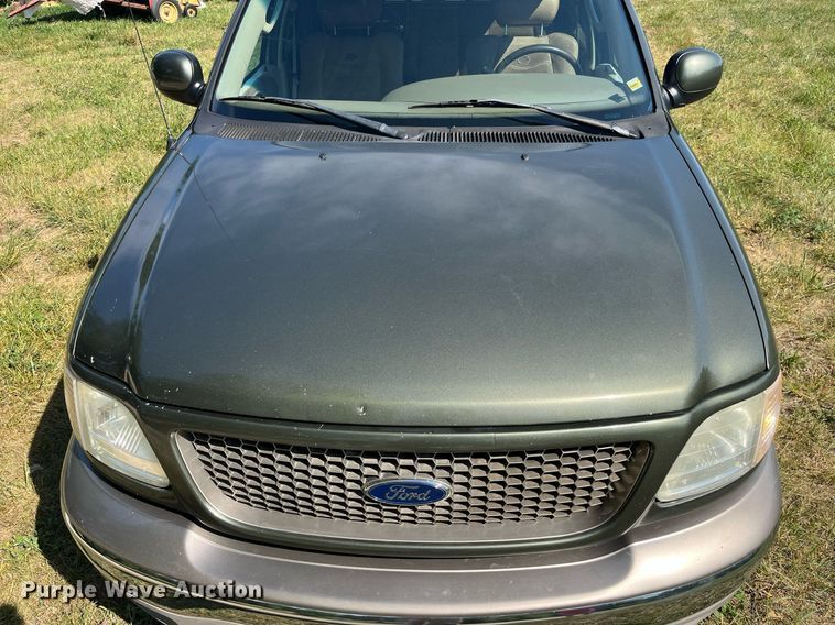 image for item DP0522 2003 Ford F150 King Ranch  SuperCrew pickup truck