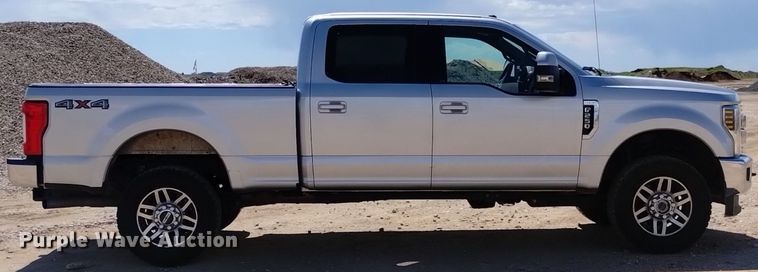 image for item DP3271 2018 Ford F250  Crew Cab pickup truck