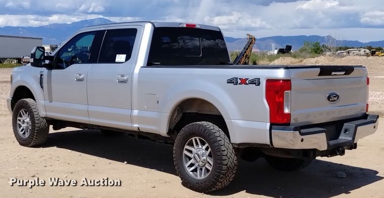 image for item DP3271 2018 Ford F250  Crew Cab pickup truck