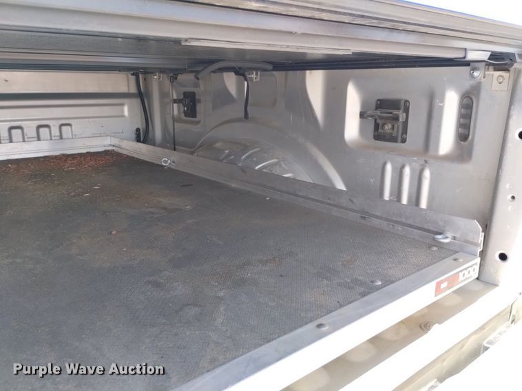 image for item DP3271 2018 Ford F250  Crew Cab pickup truck