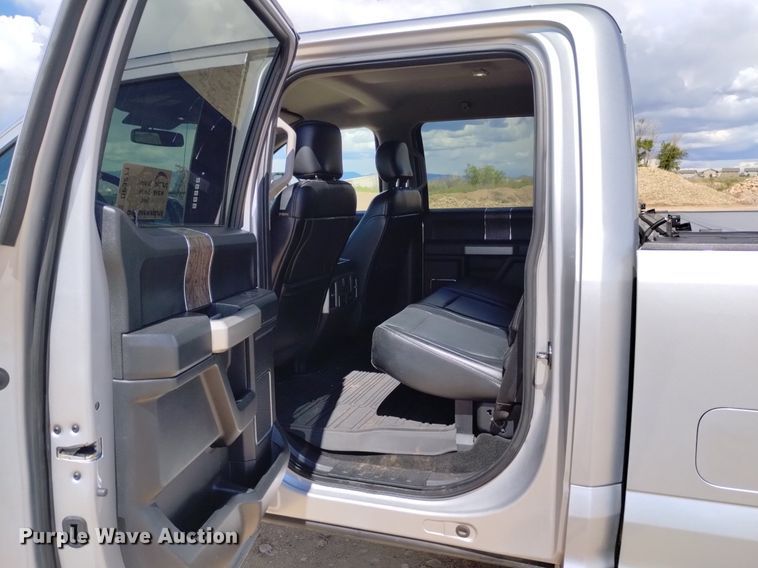 image for item DP3271 2018 Ford F250  Crew Cab pickup truck