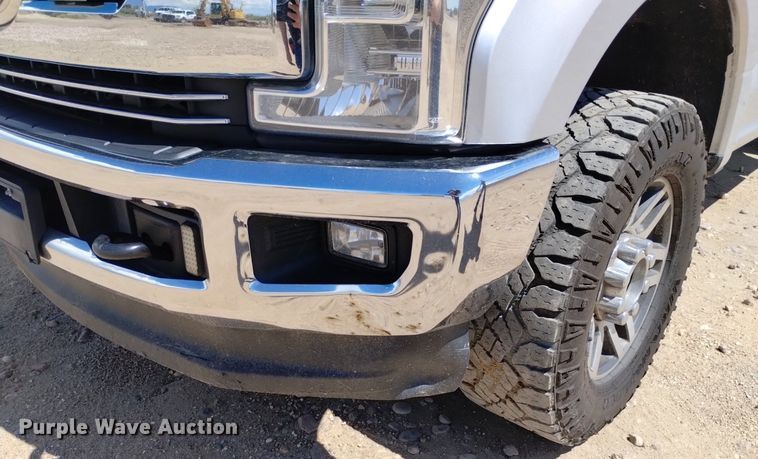 image for item DP3271 2018 Ford F250  Crew Cab pickup truck