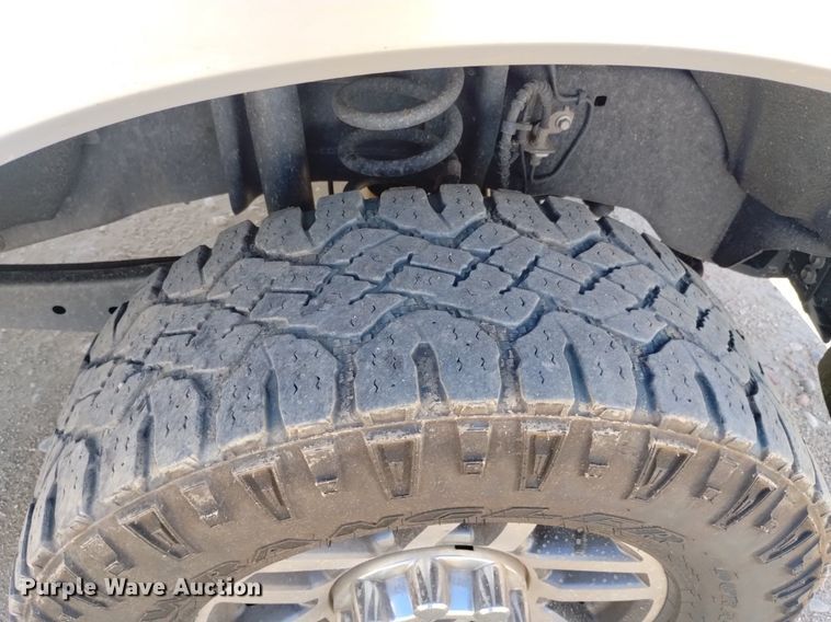 image for item DP3271 2018 Ford F250  Crew Cab pickup truck