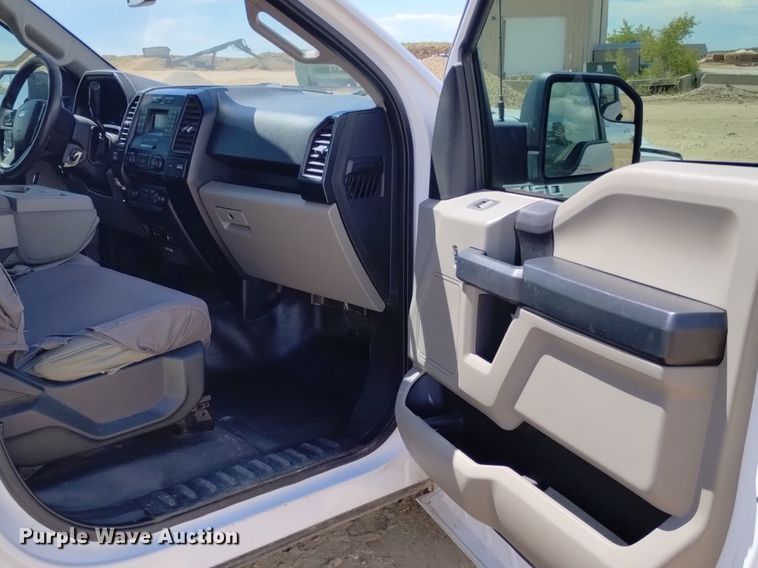 image for item DP3272 2015 Ford F150  SuperCrew pickup truck