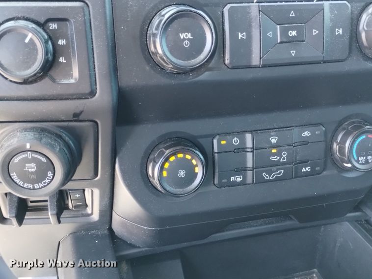 image for item DP3282 2019 Ford F150  SuperCrew pickup truck