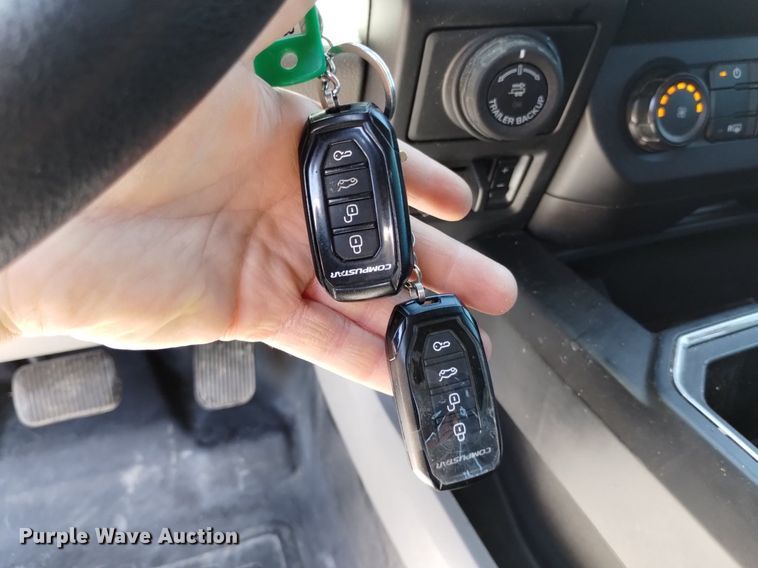 image for item DP3282 2019 Ford F150  SuperCrew pickup truck