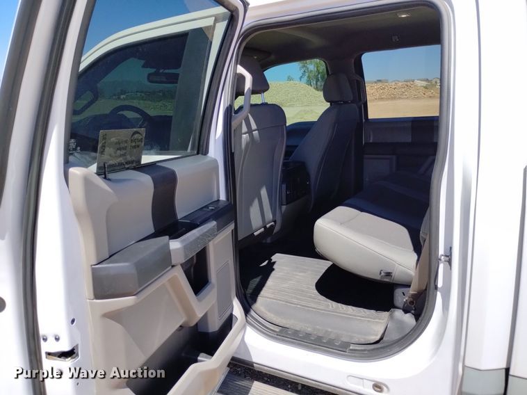 image for item DP3282 2019 Ford F150  SuperCrew pickup truck