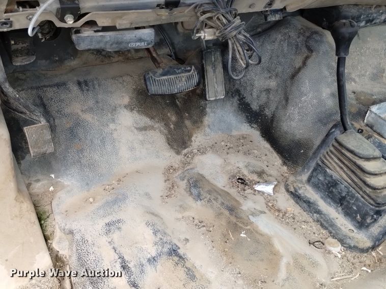 image for item DP3286 2003 Ford F250 Super Duty  SuperCab pickup truck