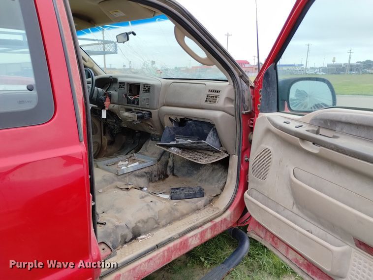 image for item DP3286 2003 Ford F250 Super Duty  SuperCab pickup truck