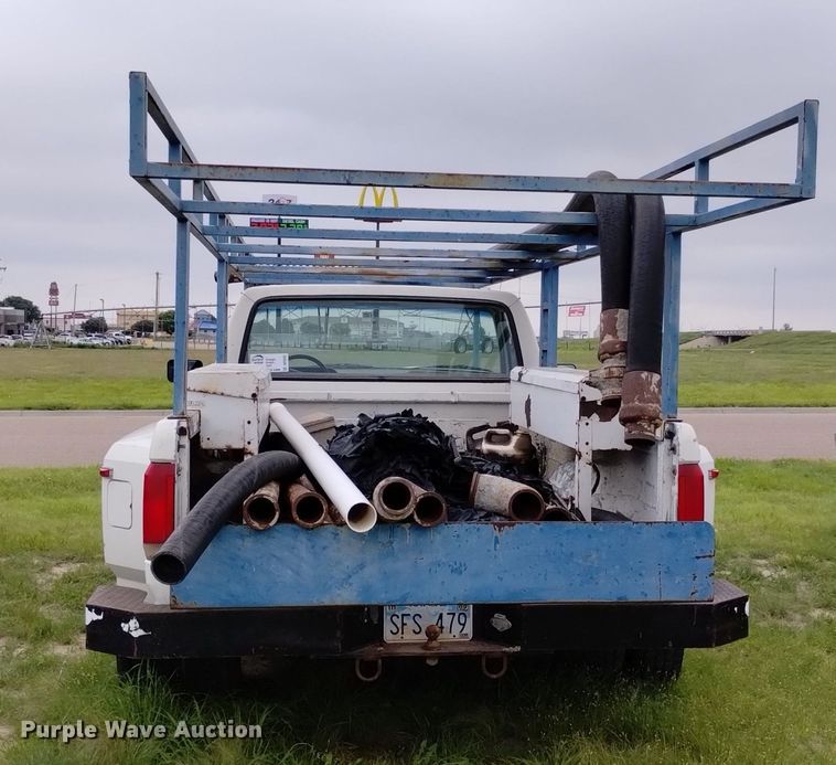 image for item DP3287 1987 Ford F350  pickup truck