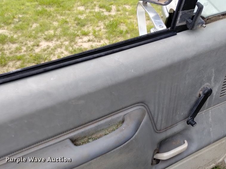 image for item DP3287 1987 Ford F350  pickup truck