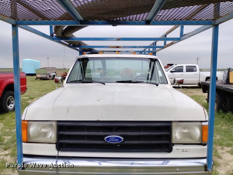 image for item DP3287 1987 Ford F350  pickup truck