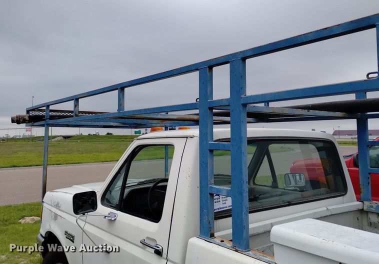 image for item DP3287 1987 Ford F350  pickup truck