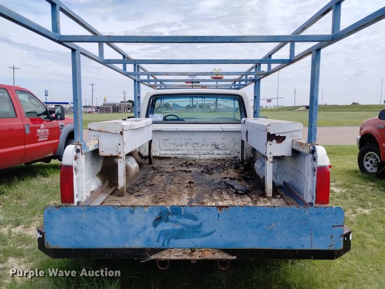 image for item DP3287 1987 Ford F350  pickup truck