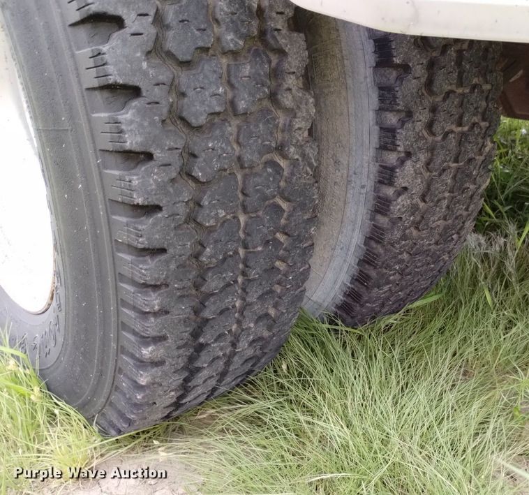 image for item DP3287 1987 Ford F350  pickup truck