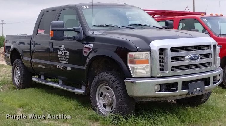 image for item DP3289 2008 Ford  F350 Super Duty  Crew Cab pickup truck