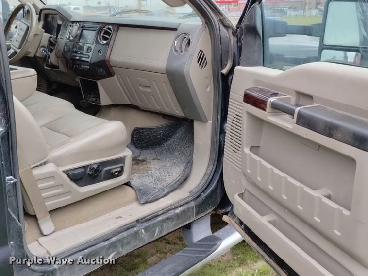 image for item DP3289 2008 Ford  F350 Super Duty  Crew Cab pickup truck