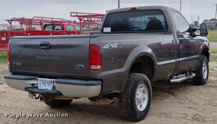 image for item DP3291 2003 Ford F350 Super Duty  pickup truck