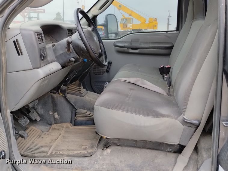 image for item DP3291 2003 Ford F350 Super Duty  pickup truck