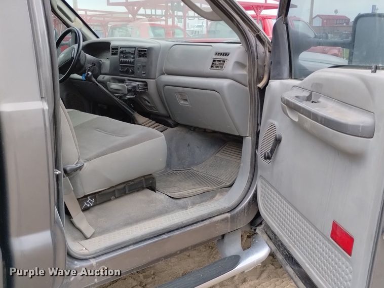 image for item DP3291 2003 Ford F350 Super Duty  pickup truck