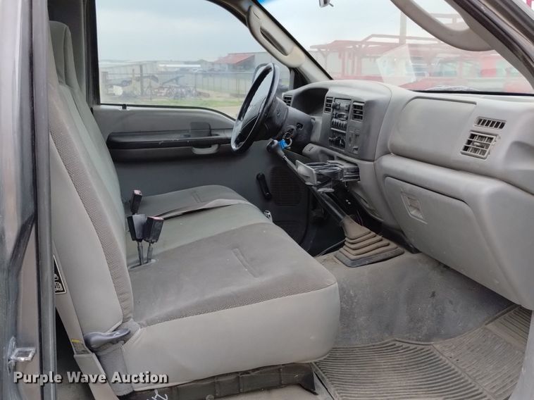 image for item DP3291 2003 Ford F350 Super Duty  pickup truck