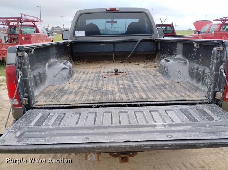 image for item DP3291 2003 Ford F350 Super Duty  pickup truck