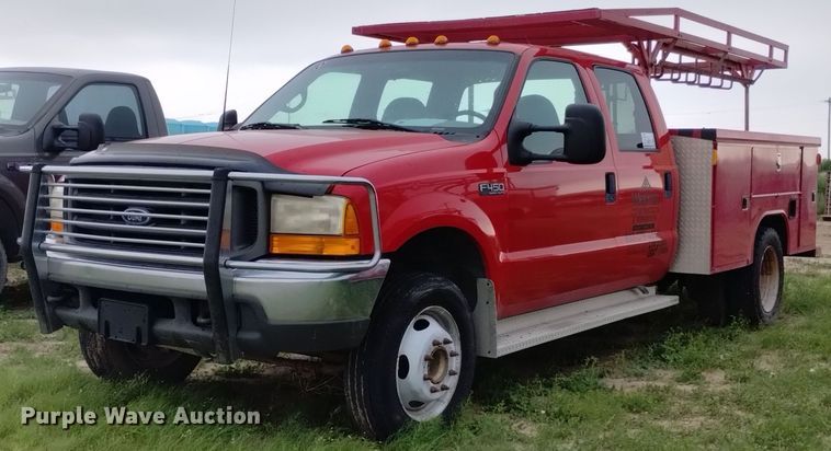 image for item DP3292 2000 Ford F450 Super Duty  Crew Cab utility / service truck