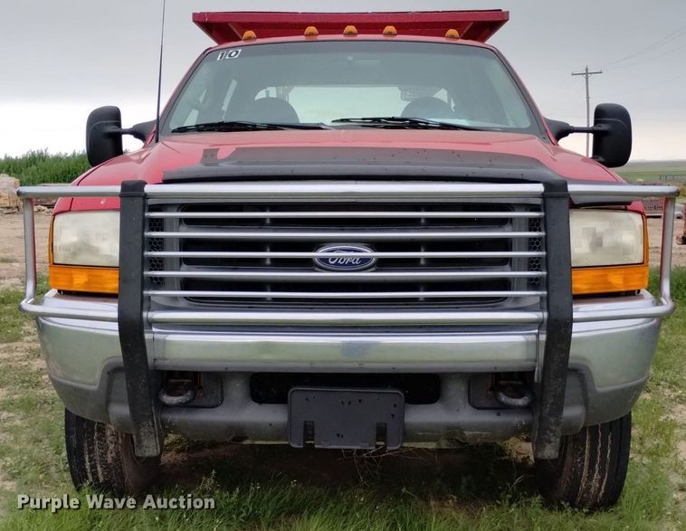 image for item DP3292 2000 Ford F450 Super Duty  Crew Cab utility / service truck