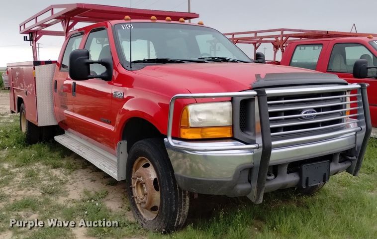 image for item DP3292 2000 Ford F450 Super Duty  Crew Cab utility / service truck