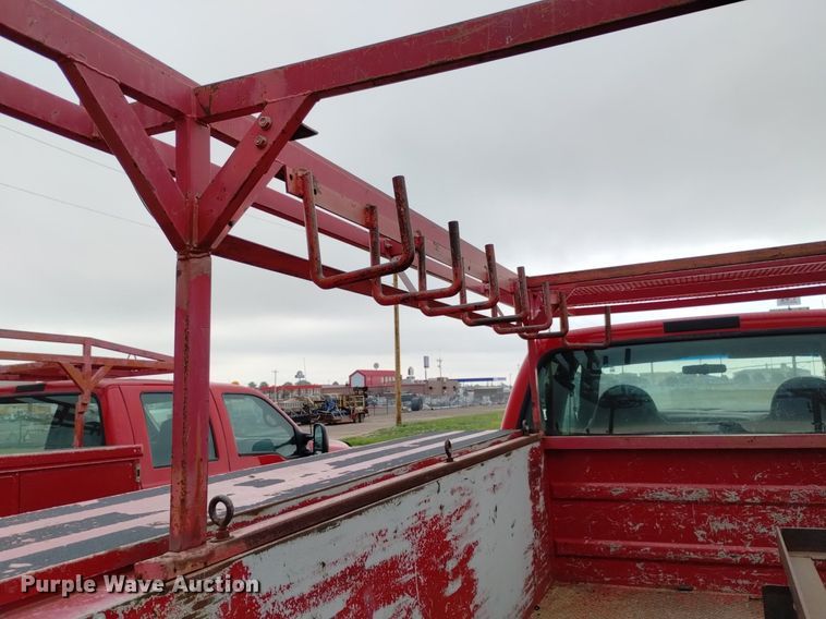 image for item DP3292 2000 Ford F450 Super Duty  Crew Cab utility / service truck