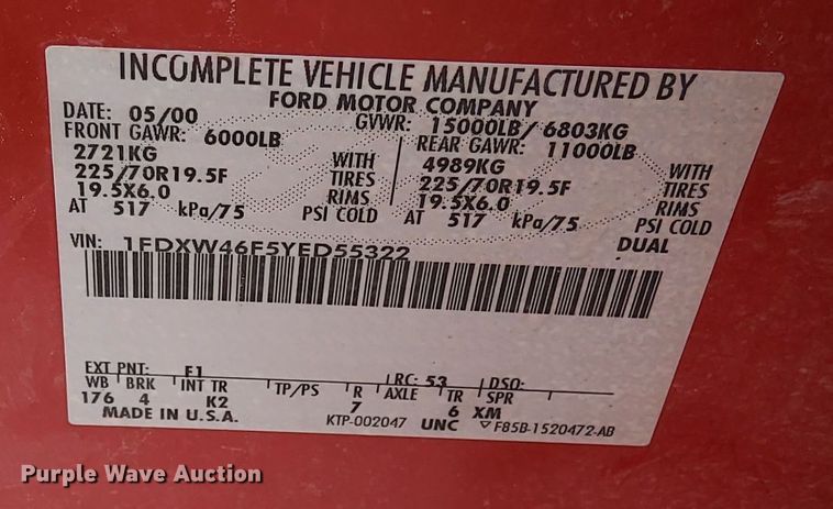 image for item DP3292 2000 Ford F450 Super Duty  Crew Cab utility / service truck