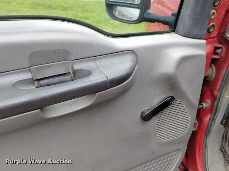 image for item DP3293 2000 Ford  F350 Super Duty XL  Crew Cab utility bed pickup truck