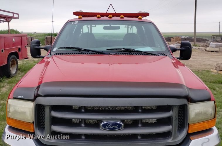 image for item DP3293 2000 Ford  F350 Super Duty XL  Crew Cab utility bed pickup truck