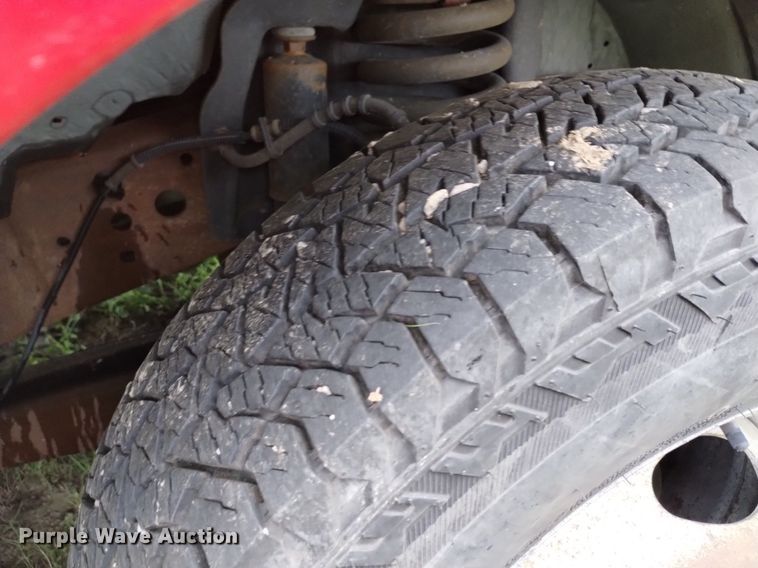 image for item DP3293 2000 Ford  F350 Super Duty XL  Crew Cab utility bed pickup truck