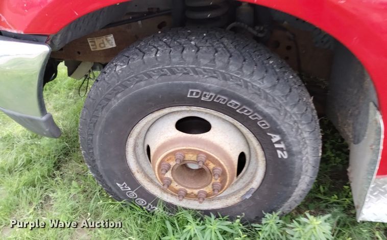 image for item DP3293 2000 Ford  F350 Super Duty XL  Crew Cab utility bed pickup truck