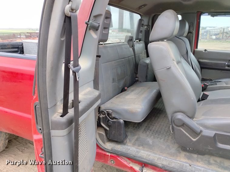 image for item DP3294 2011 Ford F250 Super Duty  SuperCab pickup truck