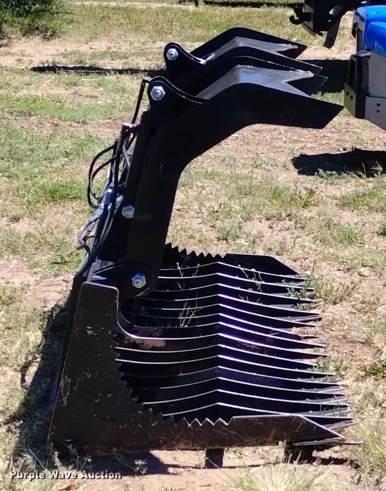 image for item DP3310 Skid steer grapple bucket