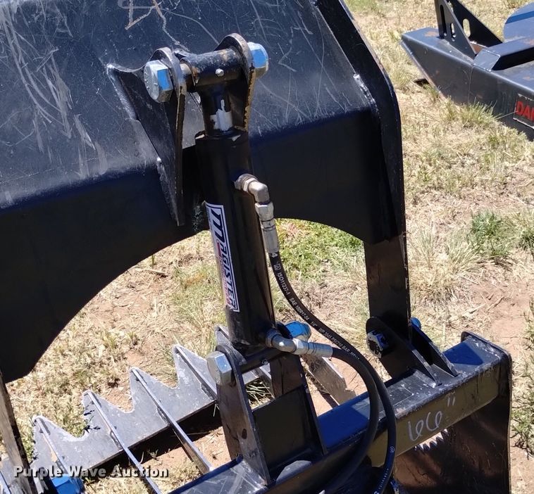 image for item DP3310 Skid steer grapple bucket