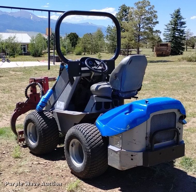 image for item DP3311 CSF SL30  compact utility loader