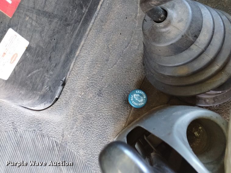 image for item DP3312 2003 International 4300  forestry bucket truck