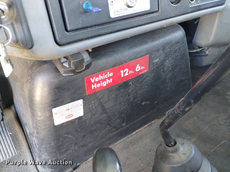 image for item DP3312 2003 International 4300  forestry bucket truck