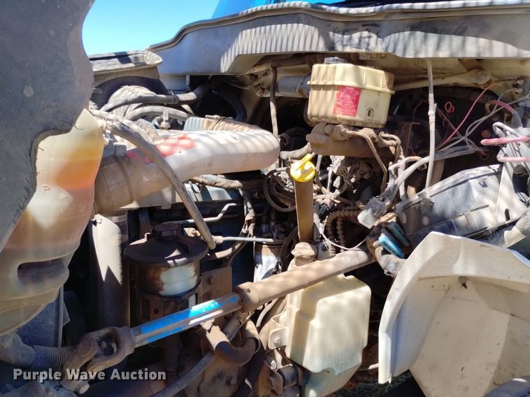 image for item DP3312 2003 International 4300  forestry bucket truck