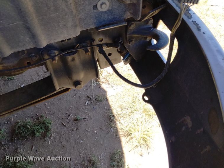 image for item DP3312 2003 International 4300  forestry bucket truck