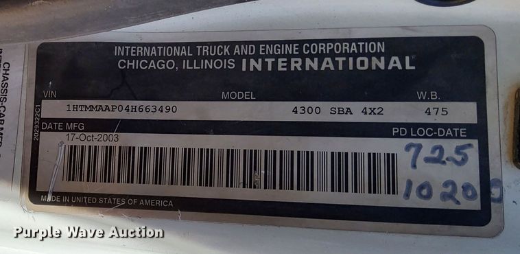 image for item DP3312 2003 International 4300  forestry bucket truck