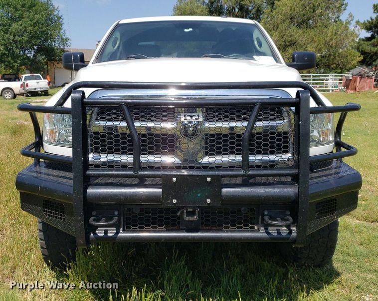 image for item DP8056 2014 Dodge Ram 2500  Crew Cab pickup truck