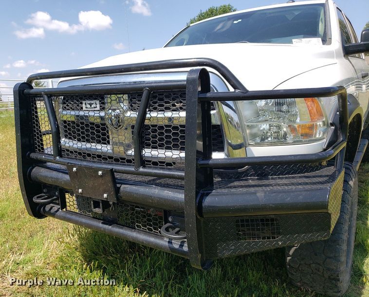 image for item DP8056 2014 Dodge Ram 2500  Crew Cab pickup truck