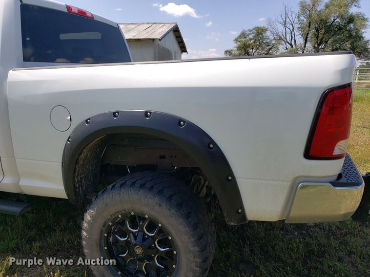 image for item DP8056 2014 Dodge Ram 2500  Crew Cab pickup truck